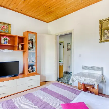 Simplistic In Ibenik Near Sea