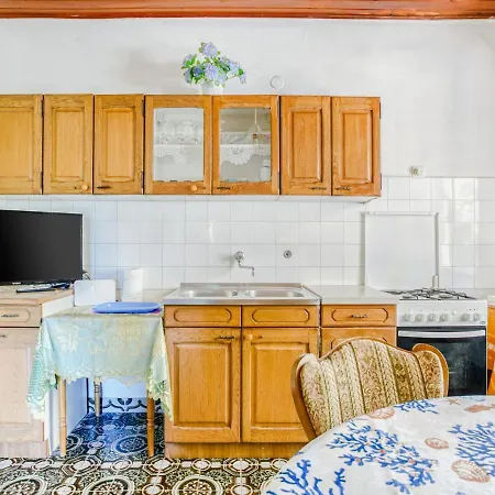 Simplistic In Ibenik Near Sea Apartment Sibenik