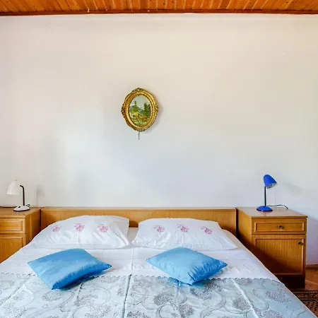 Apartment Simplistic In Ibenik Near Sea Sibenik